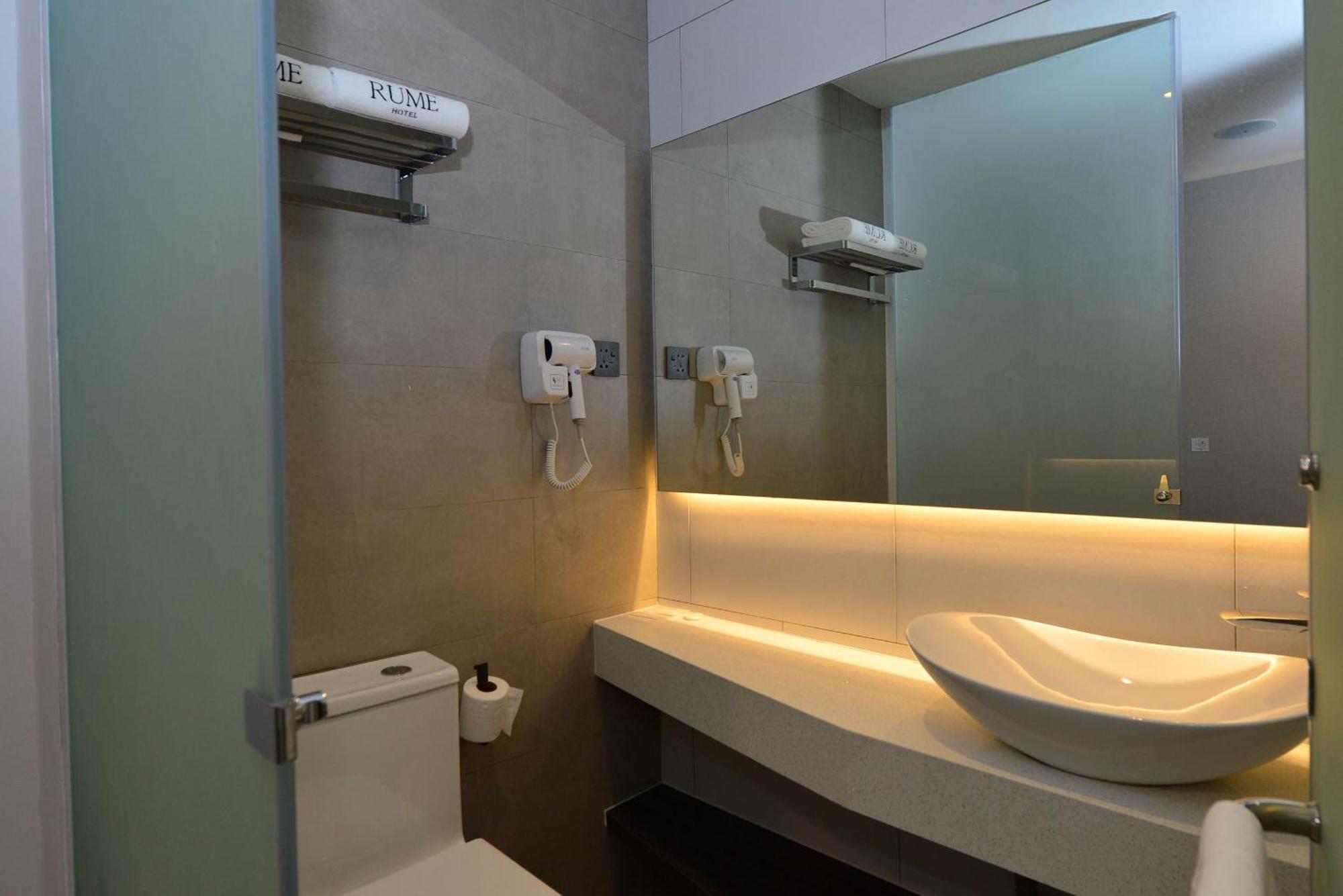 Rume Hotel كوشنج المظهر الخارجي الصورة